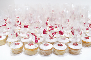 Cupcake Giveaways